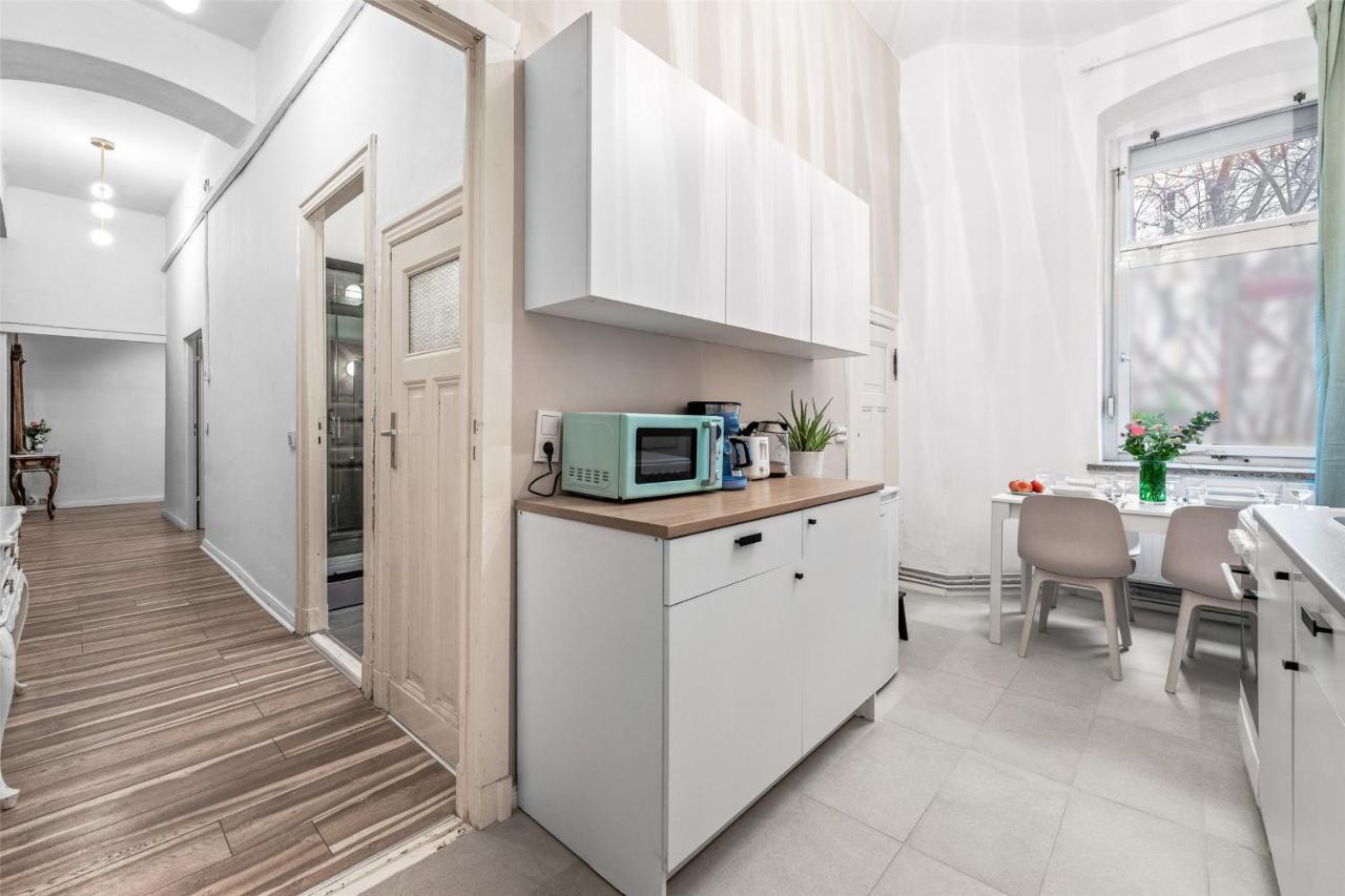 Holiday 33 Apartment K Next To Alexanderplatz Berlin Exterior photo
